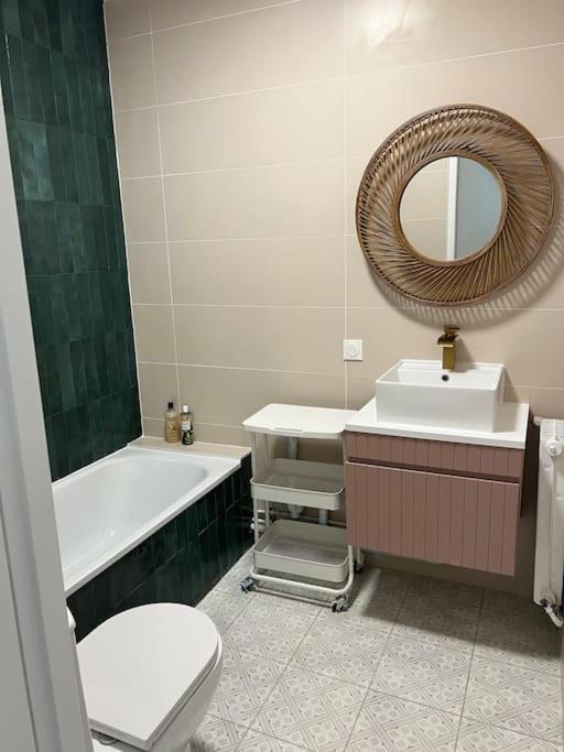 Luxe Studio Chic Aux Buttes-Aux-Cailles A 5Min Du Metro, Parking Prive Disponible ปารีส ภายนอก รูปภาพ